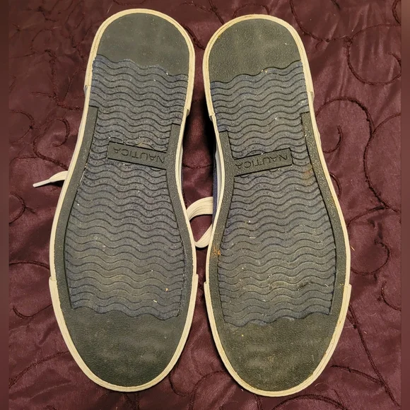 Nautica Navy Tie Sneakers, Men's Size 9 - Picture 4 of 5